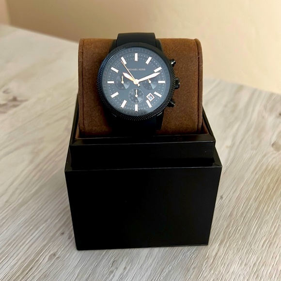 Brand new, never worn, Michael Kors MK8317 men’s watch. - Picture 1 of 4